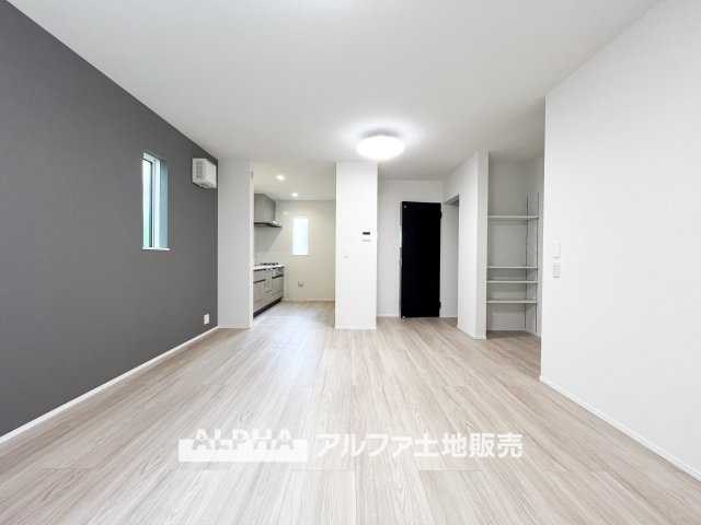 【A　home　found　by　chance】　◆偶然見つけた物件で◆思わぬ空間を手に入れたい。愛を育み、人と出会い、新たな命に恵まれる。そんな未来を創造してぬくもりのある住空間を君と共有したい。