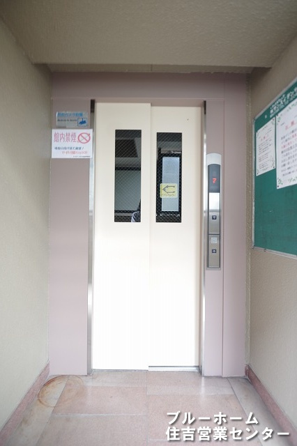 エレーベーターがございます！