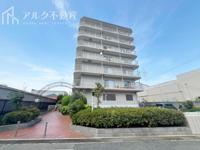 SRC造7階建