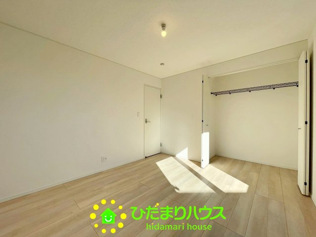 収納もたっぷり入ります。
