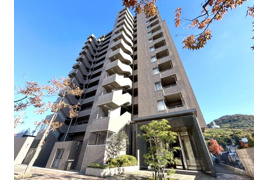 ロイヤルガーデン宇多津駅前参番館の外観