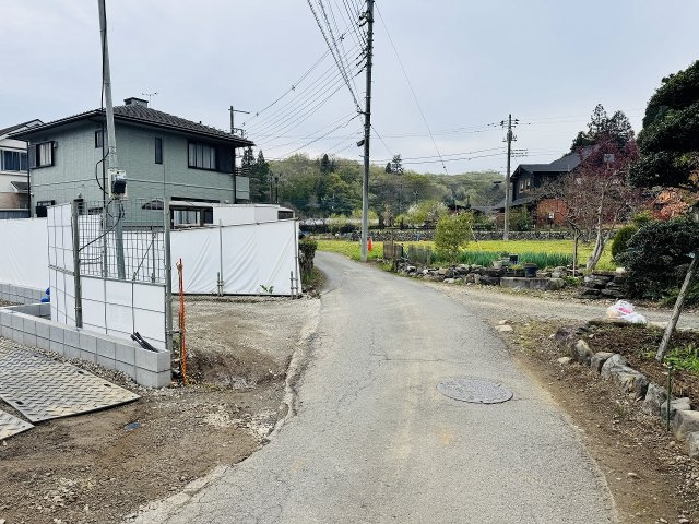 ～北西側4ｍ道路に面しています～