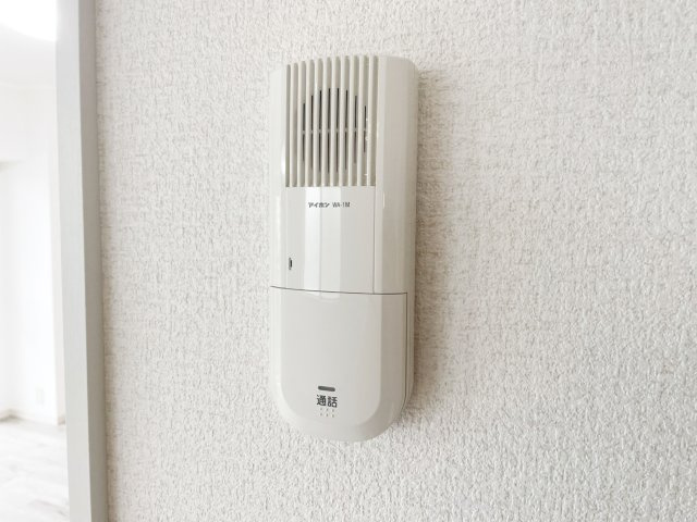 インターホン