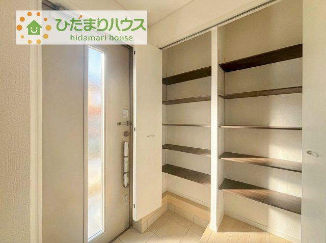 家族の靴をたっぷり収納！大型シューズクローゼット付き(^^♪