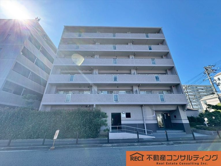 外観：328000621446