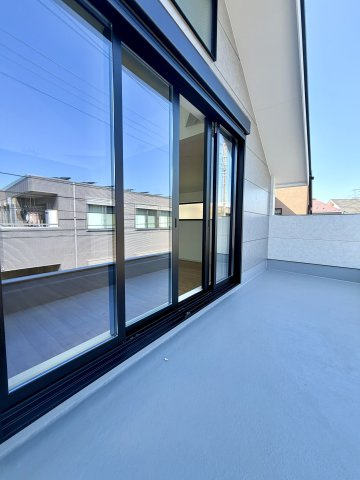 【練馬区上石神井南町 ZEH水準 ハイグレード大型邸宅 限定1棟の浴室】