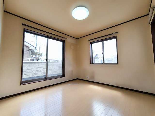 明るく落ち着いた居室は、毎日の暮らしに心地よさをプラスしてくれます♪