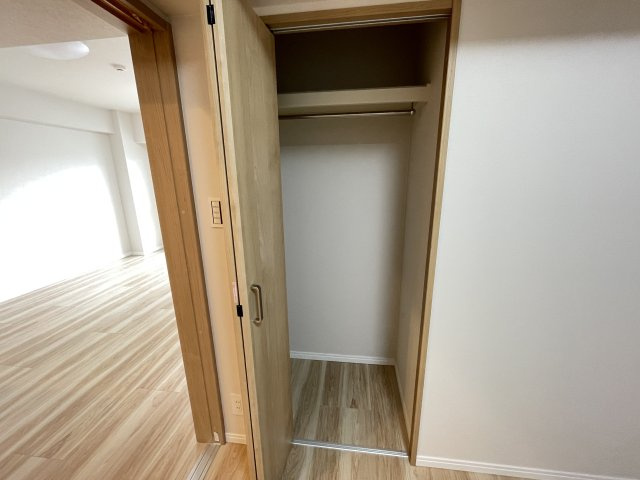 各居室に収納がついており、家族で使い分けしやすくなっています。　