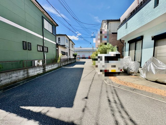 4LDK・WIC、収納豊富で住空間すっきり！2026年11月リフォーム完了予定(水回り、クロス、外壁塗装、等)！
