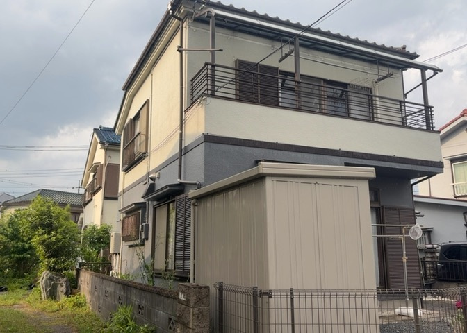 桜や紅葉の名所に出かける人は多いと思いますが、家にいながら季節の移ろいを感じる生活を送りませんか？リビングや窓から見える景色が生活を彩るワンポイントに！現地から見える景色を堪能してみては如何でしょう。