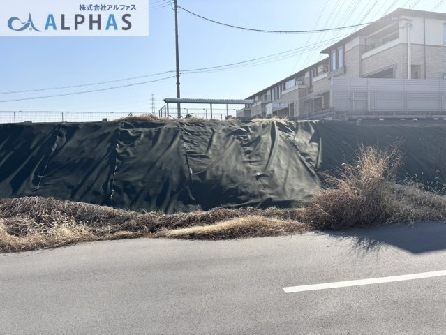 ☆建築条件なし☆　前面道路は、幅員約8.9ｍあります♪
