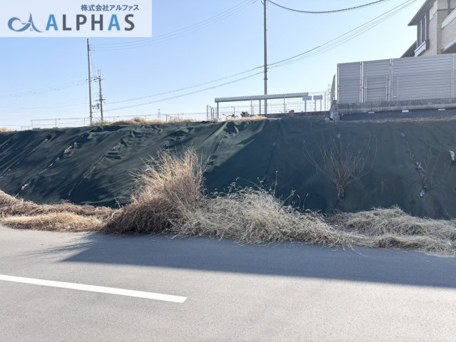 ☆建築条件なし☆　前面道路は、幅員約8.95ｍあります♪