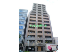 アバンエスパス四条の外観