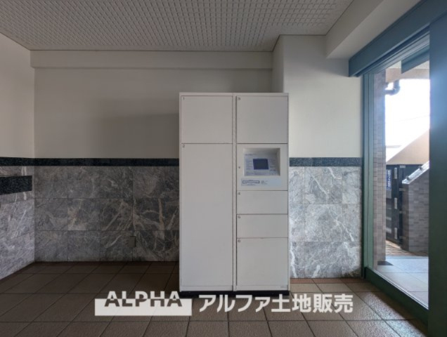【Delivery　Box】　◆宅配ボックス◆通販を利用するのがスタンダードな昨今、生活には欠かせない装備のひとつとなりました。