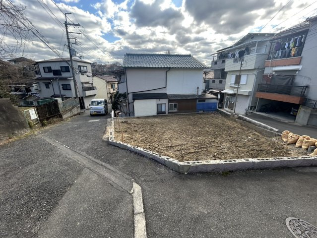 外観：327002168132