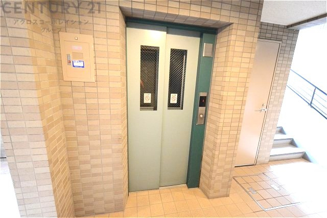 エレベーター付き