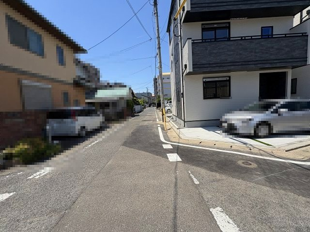 現地写真。前面道路です。