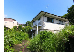 湯河原町宮上　古家付き売地の外観