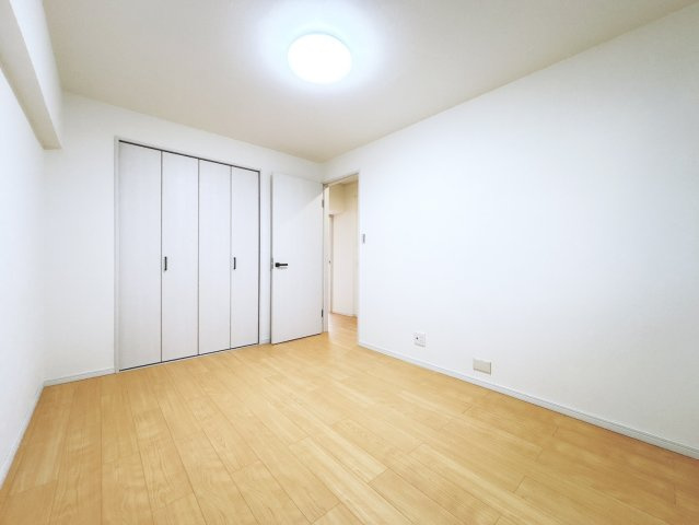 北側6帖洋室別角度