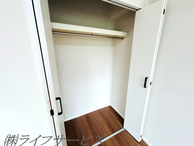 洋室5.5帖/クローゼット有
