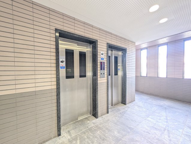 エレベーター2基あり！