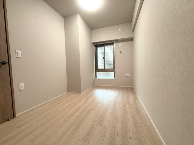 LDK横の洋室
