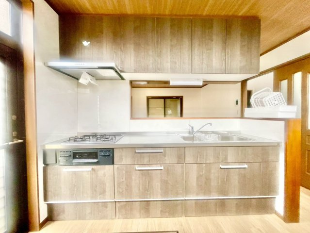 対面式のシステムキッチン♪