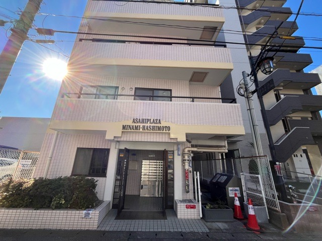 景色重視でお家選ぶをするとスーパーが遠い！学校が遠い！など生活をするうえで利便性で困ることもあります。まず一度現地を見学する際に、周辺の施設などがあるかを確認し、暮らし始めた後のことを想像しましょう。