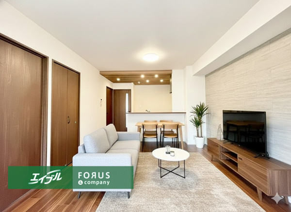 ロイヤルコート豊中参番館の居間