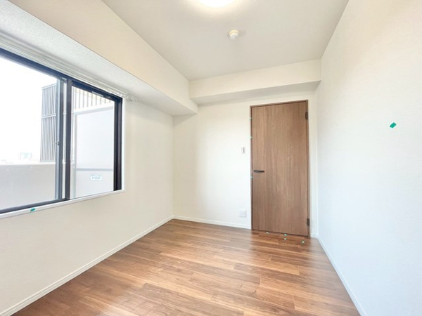 ロイヤルコート豊中参番館の洋室