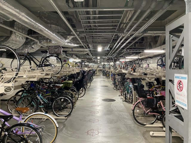 地下1階　駐輪場