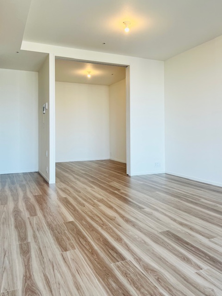 【HARUMI FLAG SUNVILLAGE T棟の居間】