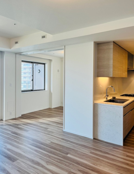 【HARUMI FLAG SUNVILLAGE T棟のリビングダイニング】