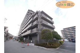 ロイヤルアーク明石江井ヶ島 5階の外観