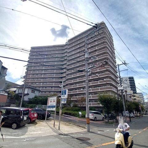 外観：327002982480