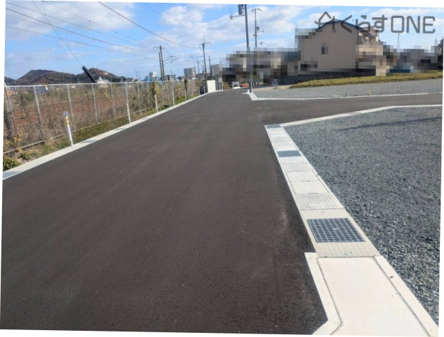 前面道路含む現地写真