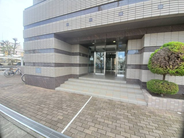 サーパス谷塚