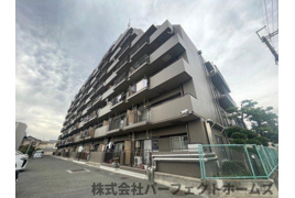 朝日プラザ寝屋川の外観