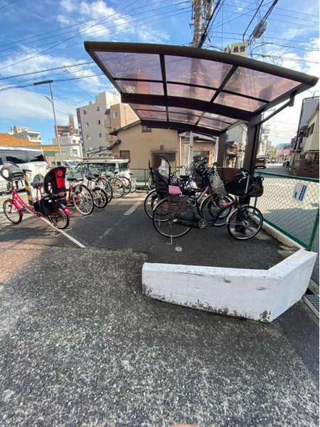 パークプラザ森小路の駐車場