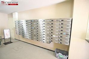 パークプラザ森小路の郵便受け