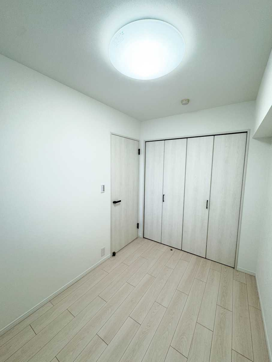 広々とした洋室です