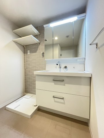 900サイズの洗面化粧台　