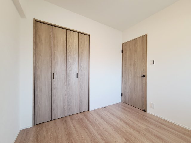 〇デザイン性の高い内装は、お住まいになる方のアイディア次第で素敵な空間となります。あなた色に仕上げてください。