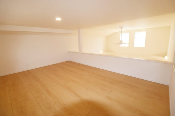 【郡山市芳賀３丁目　　　２号棟　　　芳賀小学校、郡山第４中学区の内装】