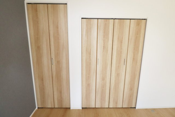 【郡山市芳賀３丁目　　　２号棟　　　芳賀小学校、郡山第４中学区の収納】