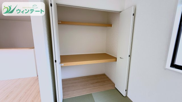 たっぷり収納できるクローゼット付き。衣類や小物を整理しやすく、いつでもお部屋がきれいに保てます。