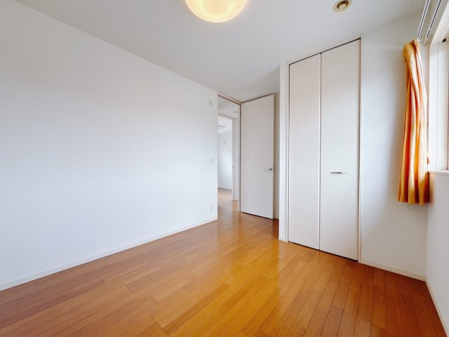 ■洋室｜子供部屋のメリットは「自立心を養うことができる」「自分で整理整頓できるようになる」そして、お子様が成長した際には「プライバシーを確保できる」といい事だらけ♪
