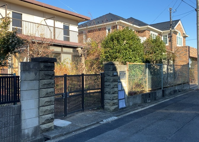 土地探しをしていると都市計画区域という言葉を目にすると思います。法律によって、都道府県知事や国土交通大臣が指定するエリアのことを指しており、都市計画区域は市街化区域と市街化調整区域に分けられています。