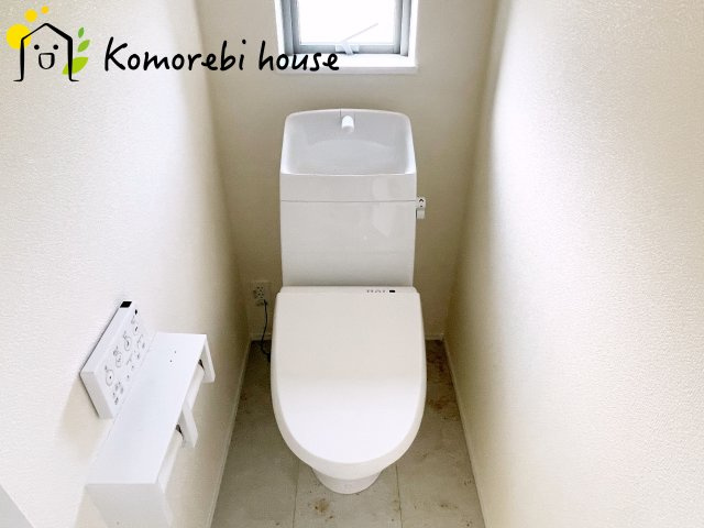 シンプルで使いやすいトイレです