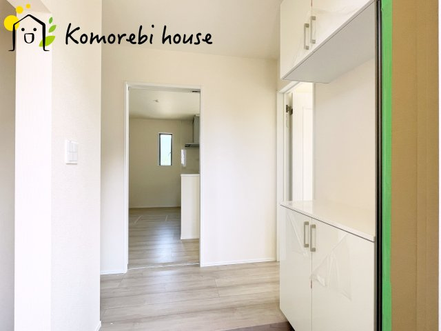 落ち着いた玄関です